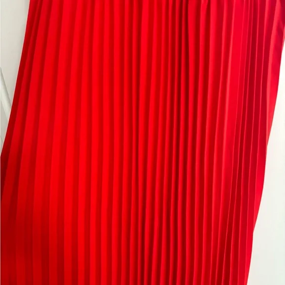 Red High Neck Maxi Dress - Picture 4 of 7